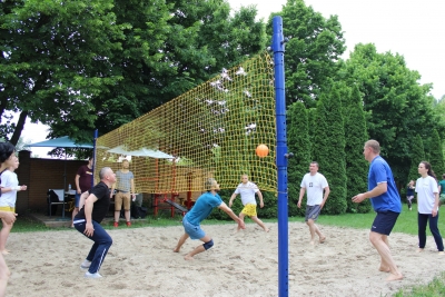 Ми обираємо спорт! Сен-Гобен провів дружній турнір з пляжного волейболу ...